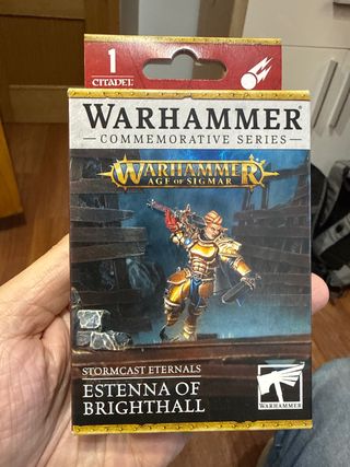 Warhammer Estenna of Brighthall Stormcast Eternals
