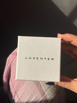 Pendientes de diamante plateados