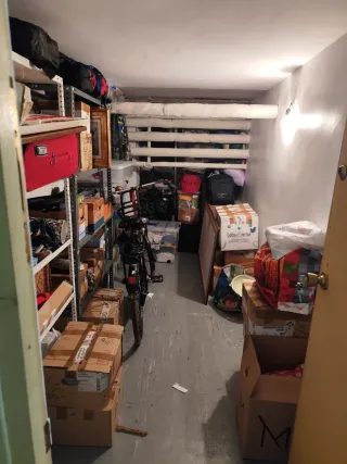 Trastero 8.5 m²por 2 m de altura en alquiler en Ba