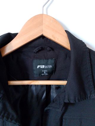 Chaqueta vaquera negra