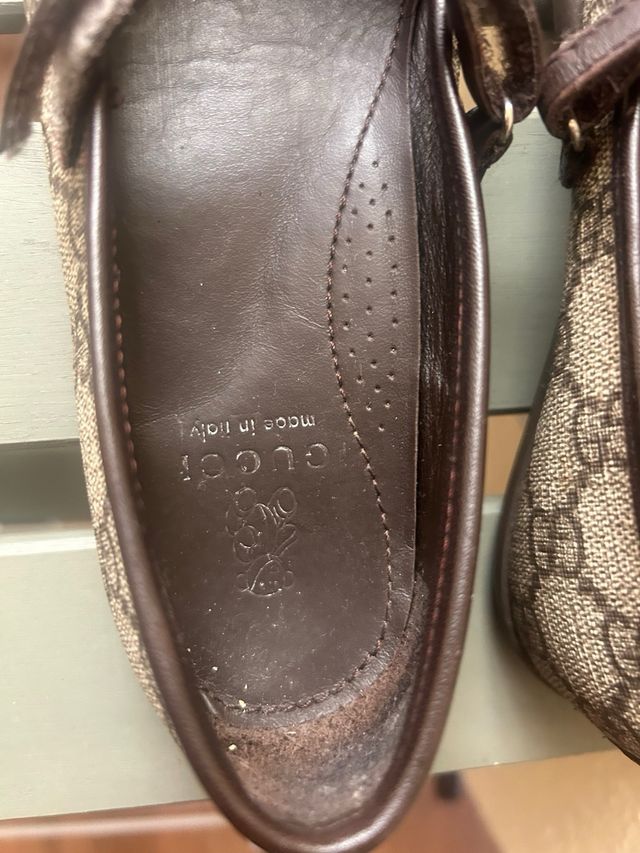 Zapatos Gucci Beige y Marrón talla 31