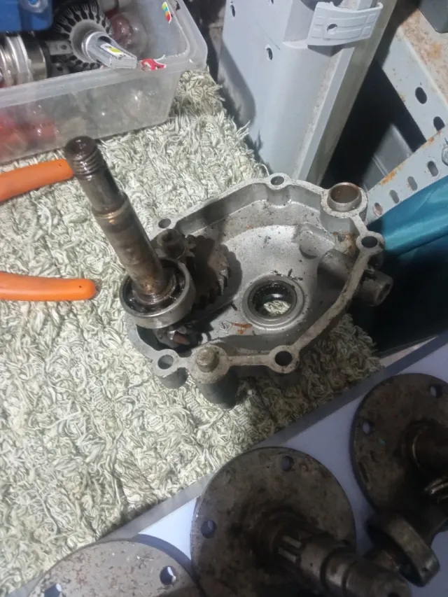 Caixa de velocidades e pinhões Vespino