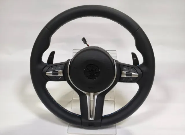 Nuovo volante BMW E60 Sport Performance