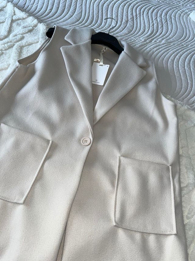 Chaleco beige talla única