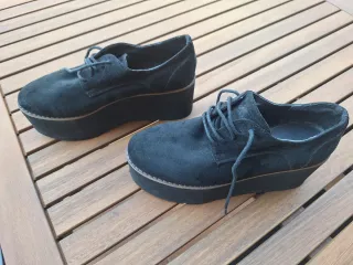 Zapatos plataforma Lefties ante negro T.38