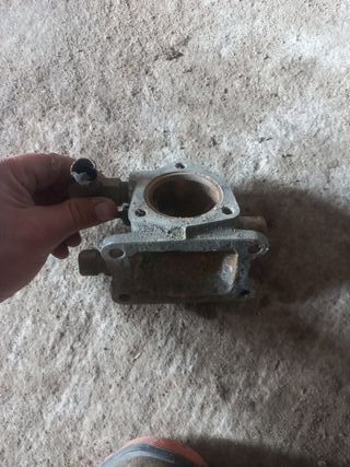 Cuerpo termostato Nissan Patrol SD33