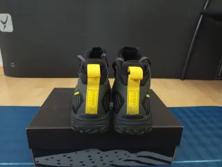 Botas Trekking Mammut Talla 43 con poco uso.