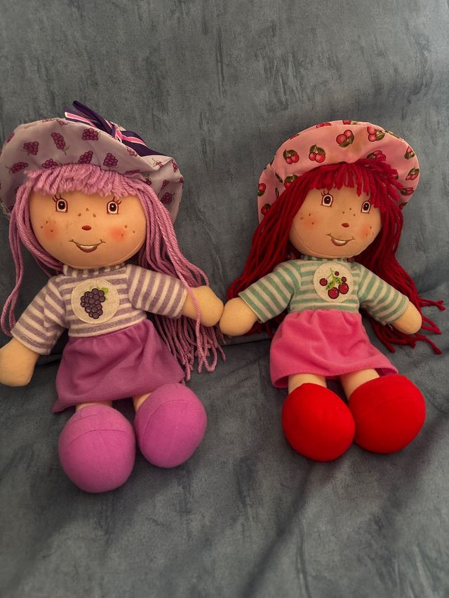 Muñecas de trapo (Fresa y Uva)
