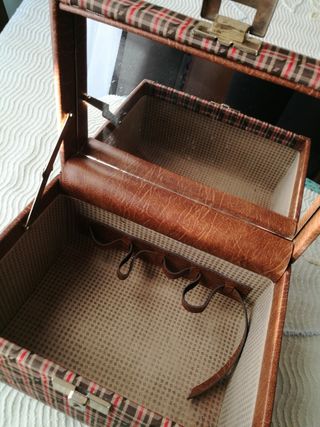Beauty case stoffa e similpelle vintage