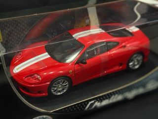Ferrari 360 Challenge Stradale 1:18 Hot Wheels Box