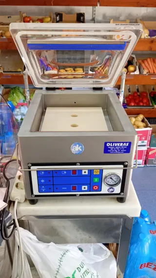 Máquina Envasadora al Vacío AK con meses