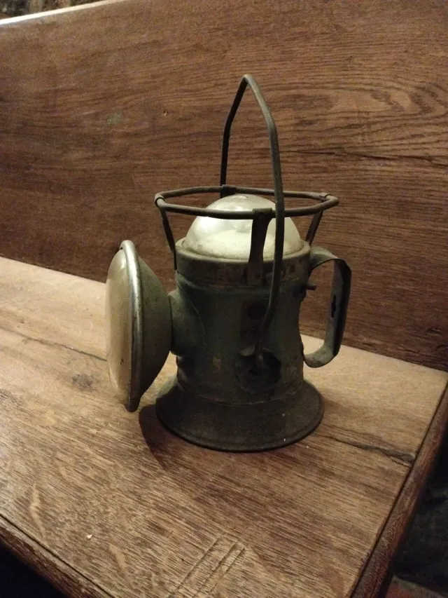 Linterna Vintage Delta Powerlite Metal Vidrio