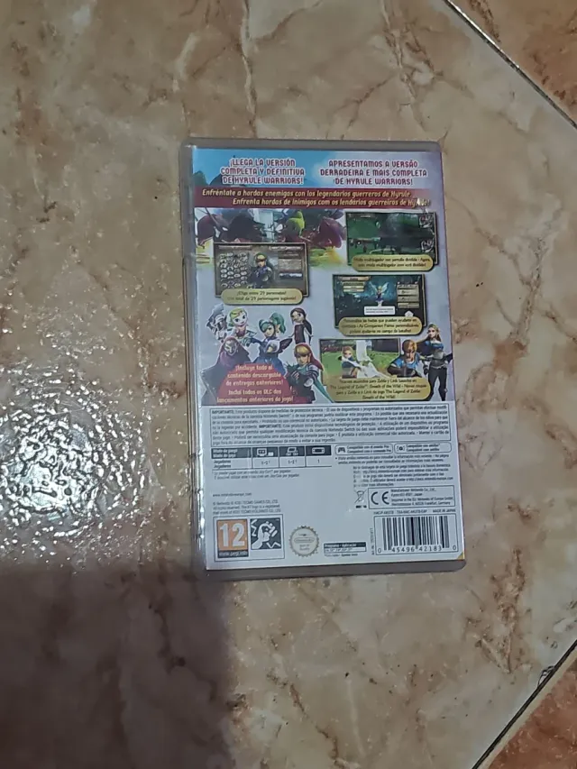 Hyrule Warriors solo Caja no Wallapay