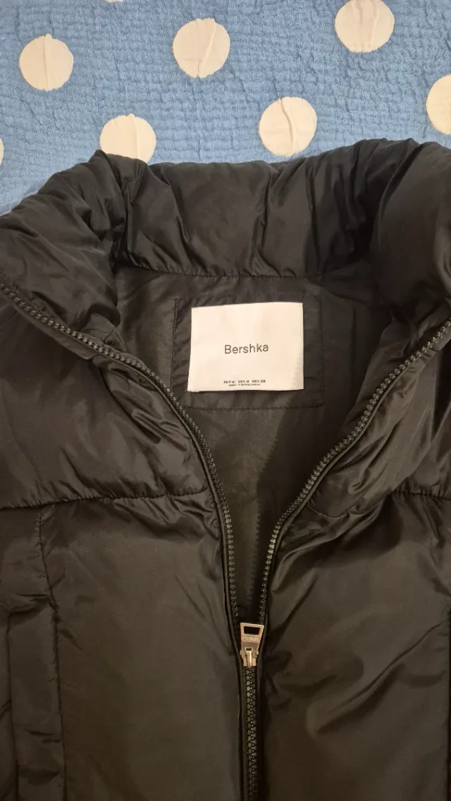 Chaleco negro acolchado