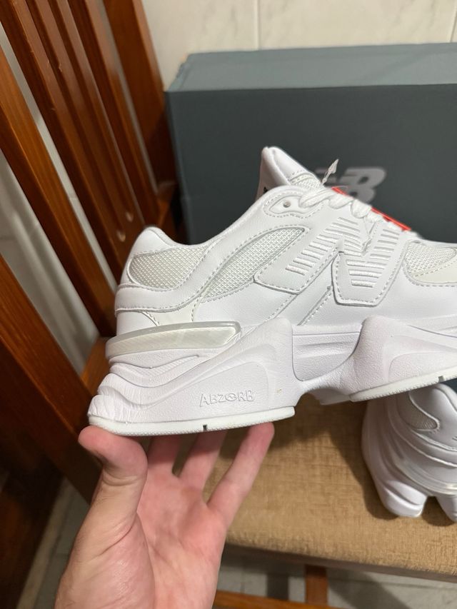 Tênis New Balance 9060 Branco