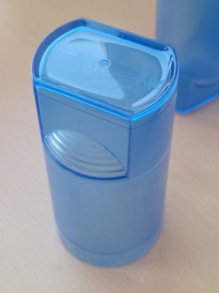 Due bicchieri di plastica Design Grazia Fiocco