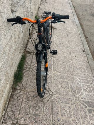 Bicicleta Rock 04 Negra y Naranja