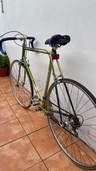 Bicicleta de carretera Astolfi