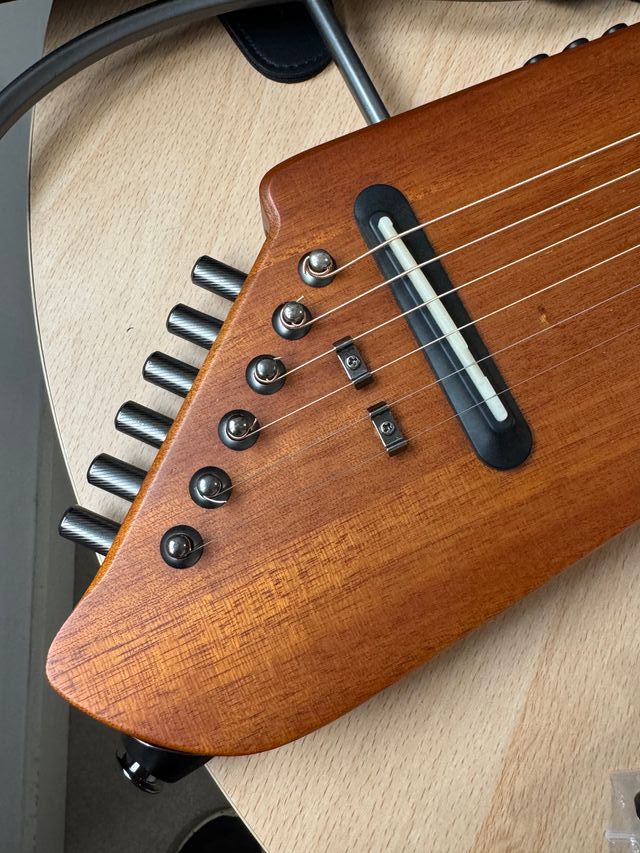 Donner HUSH-I Guitarra Eléctrica Silenciosa