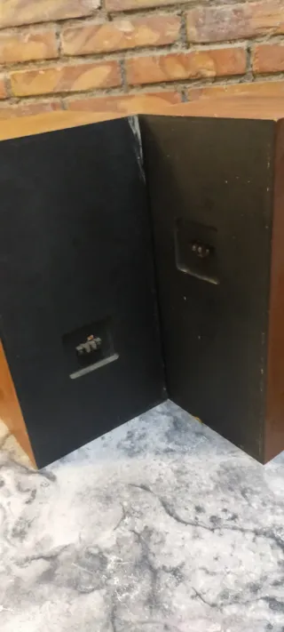 FUNCIONAN Altavoces JB o similar