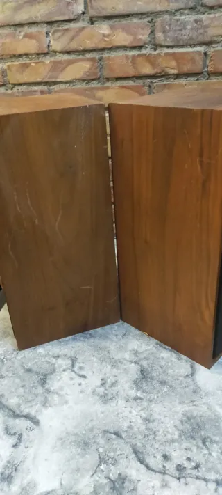 FUNCIONAN Altavoces JB o similar