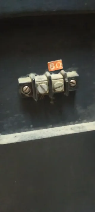 FUNCIONAN Altavoces JB o similar