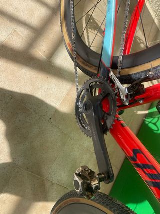 Bicicleta Gravel Specialized Crux Roja