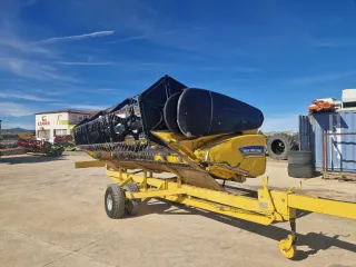 Cosechadora New Holland TC 5.90