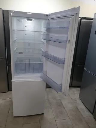 Nevera hundy 185x60cm A+ con garantía 