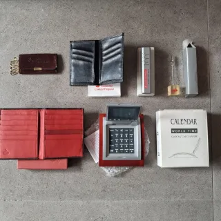 Lote Banco Santander: Relojes, Bolígrafos y Más