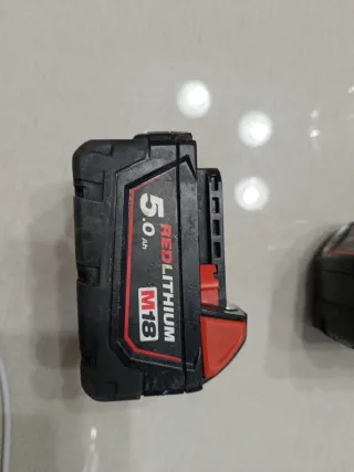 Baterías Milwaukee REDLITHIUM de 18voltios 5.0ah.
