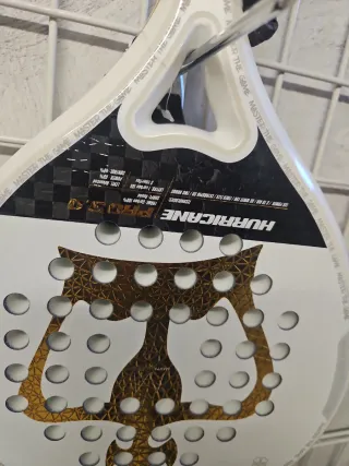 Pala Padel Black Crown Hurricane 3.0 Pro