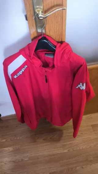 Chubasquero Kappa Rojo y Blanco (L)