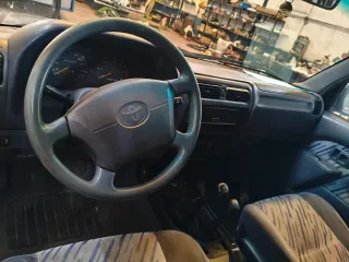 Toyota Land Cruiser 90 1997