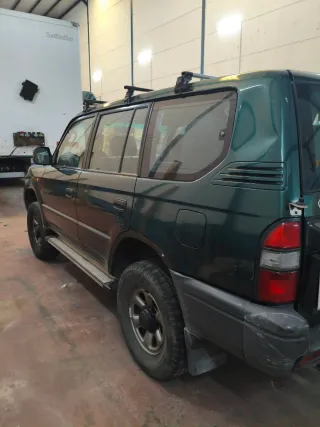 Toyota Land Cruiser 90 1997
