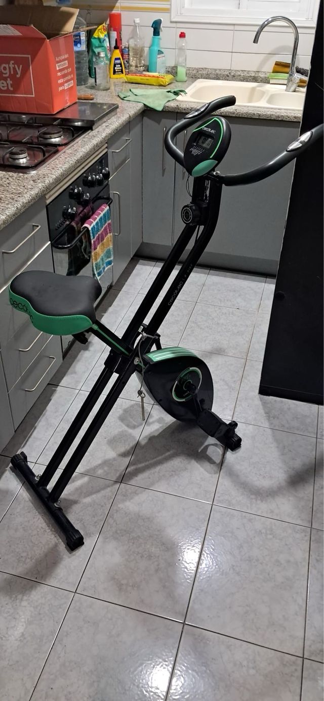 Bicicleta Estática Plegable Cecotec