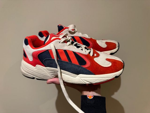 Adidas Yung di seconda mano per 50 EUR su Guimarães su WALLAPOP