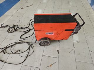 Maquina de soldar por electrodos