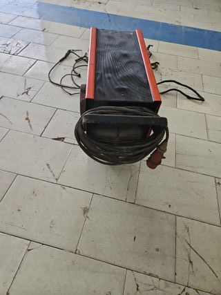 Maquina de soldar por electrodos