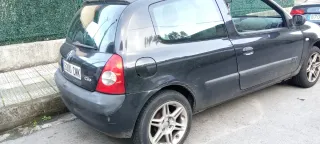 Renault Clio 2003