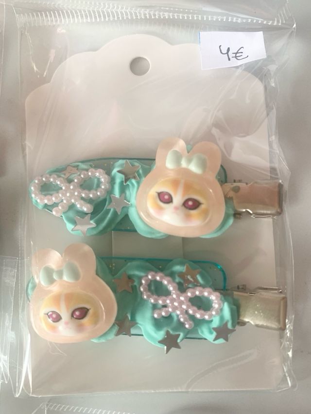 Pinzas para el pelo Sanrio + Mofusand