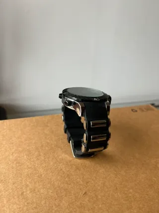 Reloj Shark Sport Watch Negro y Dorado