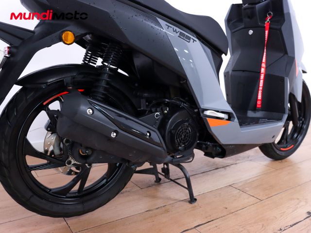 PEUGEOT TWEET 125 GT ABS