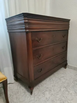 Cómoda de caoba antigua Medidas 105x0'46x1,30