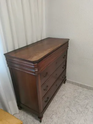 Cómoda de caoba antigua Medidas 105x0'46x1,30