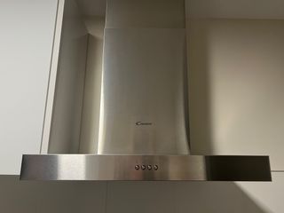 Campana extractora Candy con muy poco uso