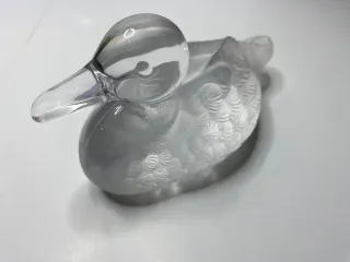 Figura de cristal de pato Sevres