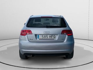 Audi A3 1.6 TDI Attraction