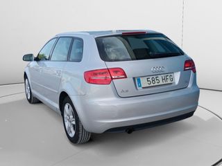 Audi A3 1.6 TDI Attraction