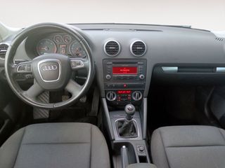 Audi A3 1.6 TDI Attraction